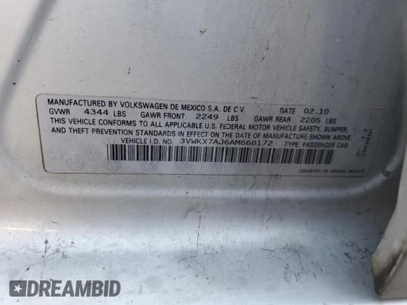 ✅ 2010 Volkswagen Jetta S • VIN: 3VWKX7AJ6AM660172 • Лот: 82675194. Опубликован ранее на Copart с пробегом 117 984 миль. Бесплатный доступ к архиву аукционных продаж из США и подробный отчёт об истории автомобиля на DreamBid. Изображение 12.