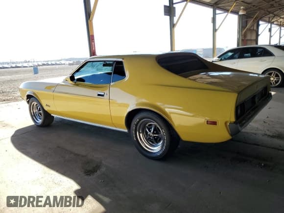 ✅ 1972 Ford Mustang • VIN: 2F01F138812 • Lot: 85383115. Wystawiony na Copart z przebiegiem 68 611 mil. Bezpłatny archiwum sprzedaży aukcyjnych z USA i szczegółowy raport historii pojazdu na DreamBid. Zdjęcie 2.