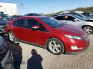 ✅ 2013 Chevrolet Volt • VIN: 1G1RB6E46DU127228 • Lot: 73527344. Wystawiony na Copart z przebiegiem 143 104 mil. Bezpłatny archiwum sprzedaży aukcyjnych z USA i szczegółowy raport historii pojazdu na DreamBid. Zdjęcie 4.