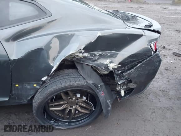 ✅ 2016 Chevrolet Camaro 1LT • VIN: 1G1FA1RX4G0182642 • Lot: 41021666. Listed on IAAI with 91,546 mi. Free auction sales archive from the USA and detailed vehicle history report at DreamBid. Image 6.