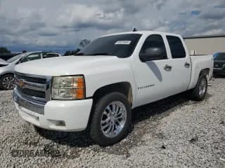 ✅ 2007 Chevrolet Silverado 1500 1LT • VIN: 2GCEC13C671720278 • Lot: 83972465. Listed on Copart with 260,945 mi. Free auction sales archive from the USA and detailed vehicle history report at DreamBid. Image 1.