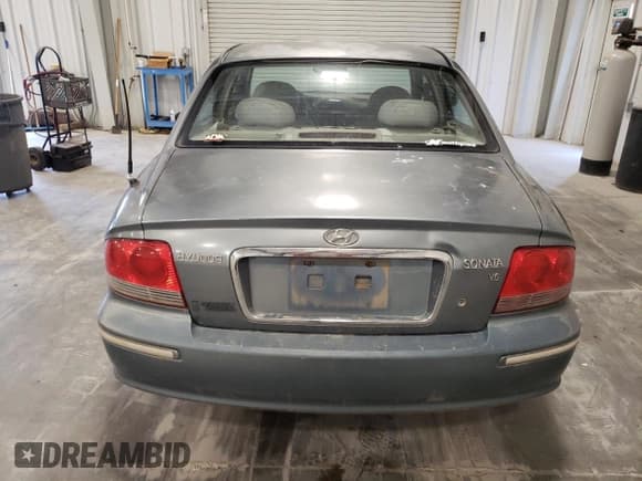 ✅ 2005 Hyundai Sonata GLS • VIN: KMHWF35H85A110039 • Лот: 79202784. Опубликован ранее на Copart с пробегом 144 980 миль. Бесплатный доступ к архиву аукционных продаж из США и подробный отчёт об истории автомобиля на DreamBid. Изображение 6.