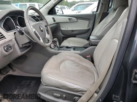 ✅ 2012 Chevrolet Traverse 2LT • VIN: 1GNKRJED8CJ306594 • Лот: 71759714. Опубликован ранее на Copart с пробегом 116 486 миль. Бесплатный доступ к архиву аукционных продаж из США и подробный отчёт об истории автомобиля на DreamBid. Изображение 7.