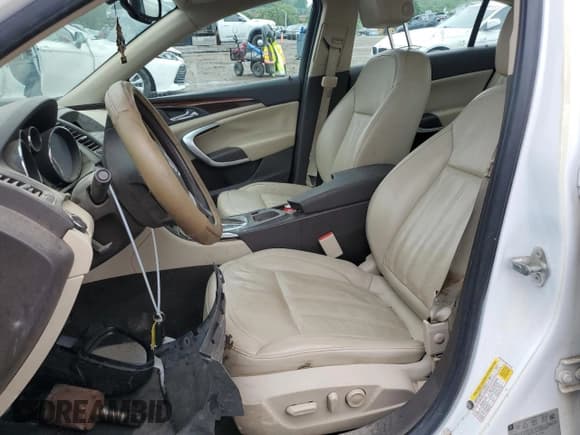 ✅ 2011 Buick Regal CXL RL2 • VIN: 2G4GP5EC9B9179122 • Лот: 61437885. Опубликован ранее на Copart с пробегом 93 754 миль. Бесплатный доступ к архиву аукционных продаж из США и подробный отчёт об истории автомобиля на DreamBid. Изображение 7.