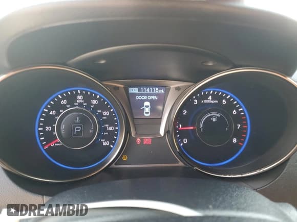 ✅ 2014 Hyundai Genesis Coupe Premium • VIN: KMHHT6KDXEU118663 • Lot: 67302595. Wystawiony na Copart z przebiegiem 114 118 mil. Bezpłatny archiwum sprzedaży aukcyjnych z USA i szczegółowy raport historii pojazdu na DreamBid. Zdjęcie 9.