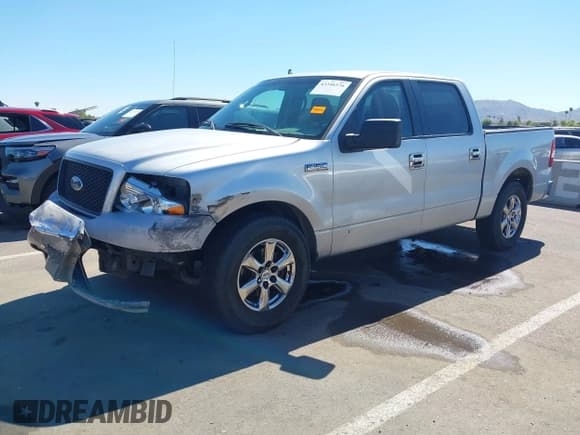 ✅ 2005 Ford F-150 XLT • VIN: 1FTRW12WX5KE79472 • Lot: 43346376. Wystawiony na IAAI z przebiegiem 236 919 mil. Bezpłatny archiwum sprzedaży aukcyjnych z USA i szczegółowy raport historii pojazdu na DreamBid. Zdjęcie 2.