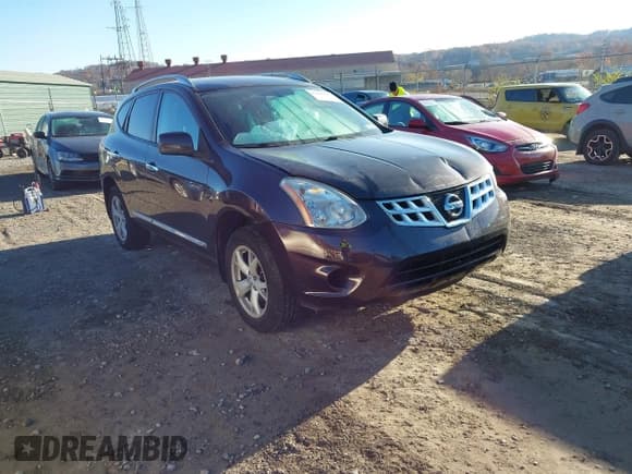 ✅ 2011 Nissan Rogue S • VIN: JN8AS5MV7BW295510 • Lot: 43690147. Listed on IAAI with 61,586 mi. Free auction sales archive from the USA and detailed vehicle history report at DreamBid. Image 1.