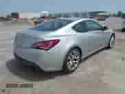 2013 Hyundai Genesis Coupe Track с VIN KMHHU6KJ8DU089567, выставлен на аукционе IAAI как лот 42257511 с пробегом Не указан миль и . История ставок и продаж доступна на DreamBid. Изображение 4.