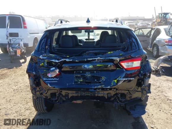 ✅ 2018 Subaru Crosstrek Limited • VIN: JF2GTAMCXJH270566 • Lot: 43820618. Listed on IAAI with 102,994 mi. Free auction sales archive from the USA and detailed vehicle history report at DreamBid. Image 6.