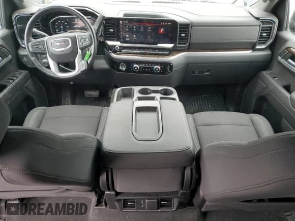 ✅ 2022 GMC Sierra 1500 SLE • VIN: 3GTPUBEK6NG595626 • Лот: 59385595. Опубликован ранее на Copart с пробегом 15 391 миль. Бесплатный доступ к архиву аукционных продаж из США и подробный отчёт об истории автомобиля на DreamBid. Изображение 8.