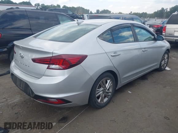 ✅ 2019 Hyundai Elantra Value Edition • VIN: 5NPD84LFXKH433218 • Lot: 43276120. Listed on IAAI with 64,082 mi. Free auction sales archive from the USA and detailed vehicle history report at DreamBid. Image 4.