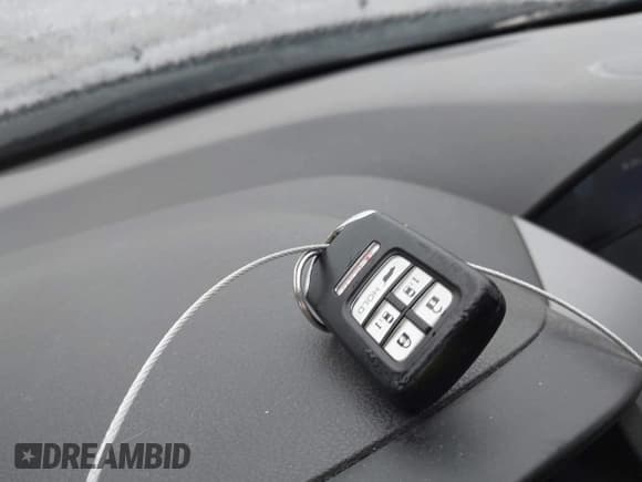 ✅ 2014 Honda Odyssey EX-L • VIN: 5FNRL5H65EB108563 • Lot: 43754911. Listed on IAAI with 271,491 mi. Free auction sales archive from the USA and detailed vehicle history report at DreamBid. Image 11.