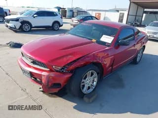 ✅ 2012 Ford Mustang V6 • VIN: 1ZVBP8AM2C5221690 • Лот: 43360252. Опубликован ранее на IAAI с пробегом 162 847 миль. Бесплатный доступ к архиву аукционных продаж из США и подробный отчёт об истории автомобиля на DreamBid. Изображение 2.
