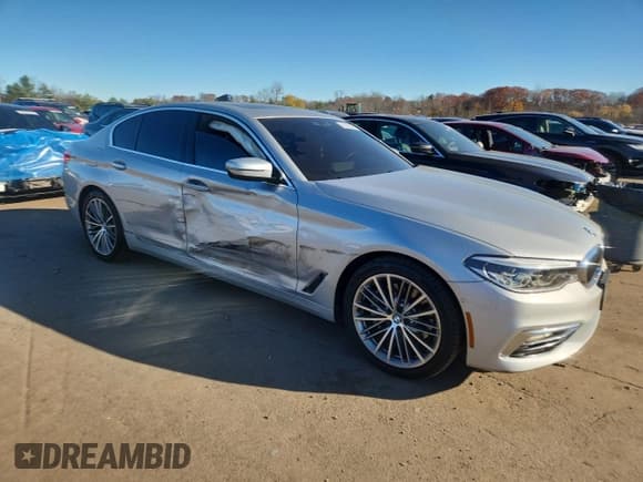 ✅ 2017 BMW 5 Series 540i xDrive • VIN: WBAJE7C36HG890606 • Lot: 92363905. Listed on Copart with 40,809 mi. Free auction sales archive from the USA and detailed vehicle history report at DreamBid. Image 4.