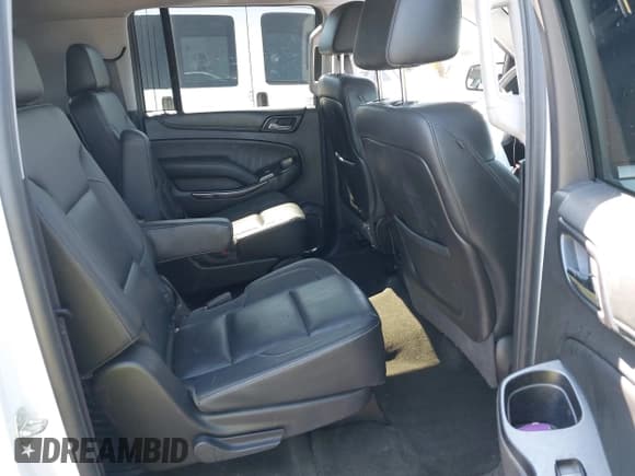 ✅ 2016 GMC Yukon XL SLT • VIN: 1GKS2GKC7GR103039 • Лот: 42773676. Опубликован ранее на IAAI с пробегом 106 199 миль. Бесплатный доступ к архиву аукционных продаж из США и подробный отчёт об истории автомобиля на DreamBid. Изображение 8.