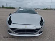 ✅ 2017 Ferrari California T • VIN: ZFF77XJA2H0226113 • Lot: 41445494. Listed on IAAI with 17,032 mi. Free auction sales archive from the USA and detailed vehicle history report at DreamBid. Image 13.