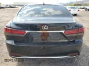 ✅ 2023 Lexus LS LS 500h • VIN: JTHGYLGF1P5002709 • Лот: 59046945. Опубликован ранее на Copart с пробегом 21 096 миль. Бесплатный доступ к архиву аукционных продаж из США и подробный отчёт об истории автомобиля на DreamBid. Изображение 6.