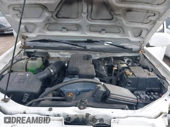 2012 Chevrolet Colorado Work Truck with VIN 1GCESBF90C8125314, listed as a IAAI auction lot 42125523 with Not provided miles and . Bid and sale history available at DreamBid. Image 10.