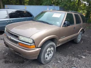 ✅ 2003 Chevrolet Blazer LS • VIN: 1GNDT13X13K134314 • Lot: 42897683. Wystawiony na IAAI z przebiegiem 139 085 mil. Bezpłatny archiwum sprzedaży aukcyjnych z USA i szczegółowy raport historii pojazdu na DreamBid. Zdjęcie 2.