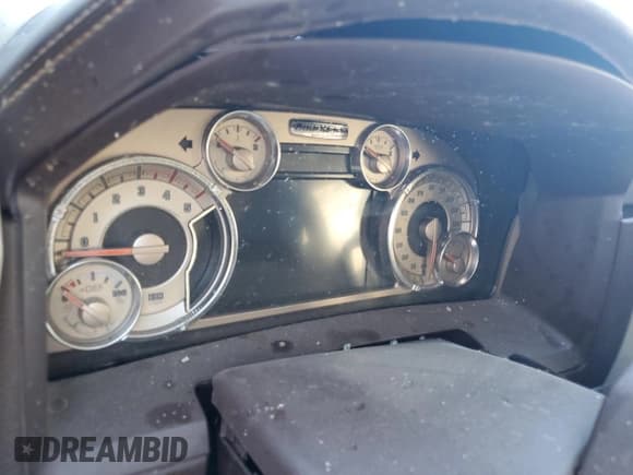 ✅ 2016 Ram 2500 Longhorn Limited • VIN: 3C6UR5PL2GG362011 • Lot: 75616554. Wystawiony na Copart z przebiegiem Nie podano. Bezpłatny archiwum sprzedaży aukcyjnych z USA i szczegółowy raport historii pojazdu na DreamBid. Zdjęcie 9.