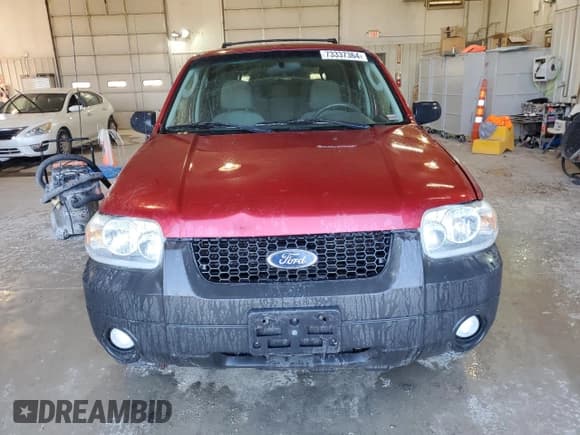 ✅ 2007 Ford Escape XLT • VIN: 1FMYU93Z77KA76279 • Lot: 73337364. Wystawiony na Copart z przebiegiem 266 196 mil. Bezpłatny archiwum sprzedaży aukcyjnych z USA i szczegółowy raport historii pojazdu na DreamBid. Zdjęcie 5.