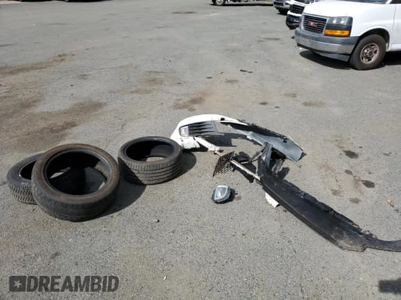 ✅ 2015 Volkswagen Jetta GLI SE • VIN: 3VW4T7AJ5FM413057 • Lot: 84270405. Listed on Copart with 122,658 mi. Free auction sales archive from the USA and detailed vehicle history report at DreamBid. Image 12.