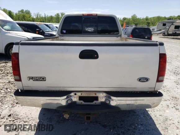 ✅ 1998 Ford F-250 • VIN: 1FTPX28L5WNA87328 • Lot: 53702875. Listed on Copart with 307,363 mi. Free auction sales archive from the USA and detailed vehicle history report at DreamBid. Image 6.