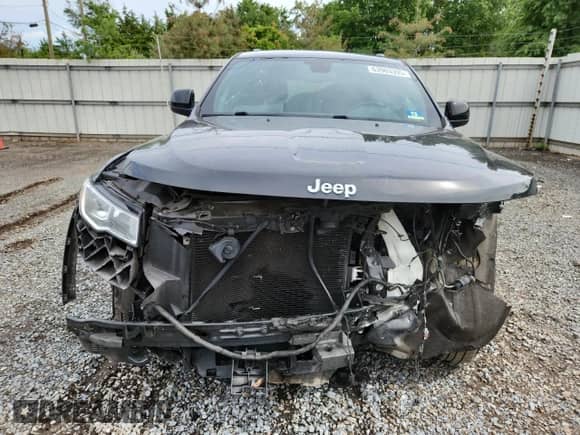 2020 Jeep Grand Cherokee Laredo E z VIN 1C4RJFAG3LC271091, wystawiony jako Copart lot #63903395 z przebiegiem 77 420 mil mil oraz Szkoda całkowita • Salvage title. Historia ofert i sprzedaży dostępna na DreamBid. Obrazek 5.