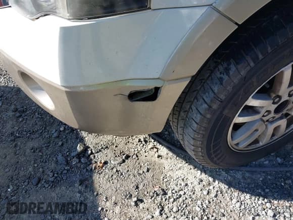 ✅ 2008 Ford Expedition Eddie Bauer • VIN: 1FMFU17568LA32205 • Lot: 43624341. Wystawiony na IAAI z przebiegiem Nie podano. Bezpłatny archiwum sprzedaży aukcyjnych z USA i szczegółowy raport historii pojazdu na DreamBid. Zdjęcie 12.