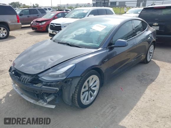 ✅ 2021 Tesla Model 3 Long Range • VIN: 5YJ3E1EB0MF062004 • Lot: 43516419. Wystawiony na IAAI z przebiegiem Nie podano. Bezpłatny archiwum sprzedaży aukcyjnych z USA i szczegółowy raport historii pojazdu na DreamBid. Zdjęcie 2.