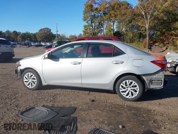 ✅ 2017 Toyota Corolla LE • VIN: 2T1BURHE6HC924994 • Lot: 43531986. Wystawiony na IAAI z przebiegiem 144 718 mil. Bezpłatny archiwum sprzedaży aukcyjnych z USA i szczegółowy raport historii pojazdu na DreamBid. Zdjęcie 14.