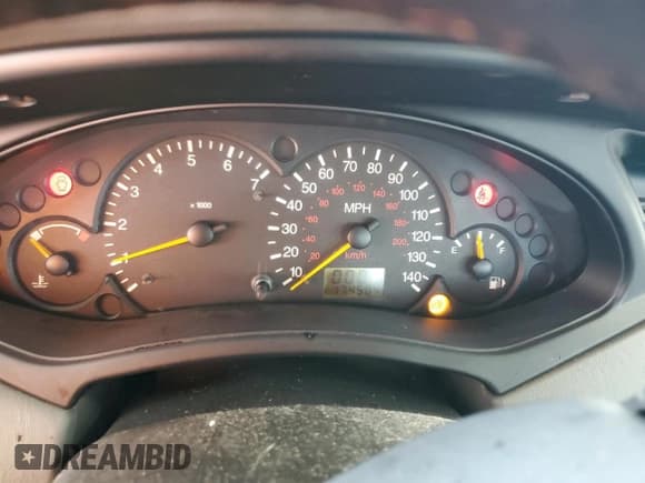 ✅ 2000 Ford Focus ZTS • VIN: 1FAFP383XYW248132 • Lot: 58905125. Listed on Copart with 174,504 mi. Free auction sales archive from the USA and detailed vehicle history report at DreamBid. Image 9.