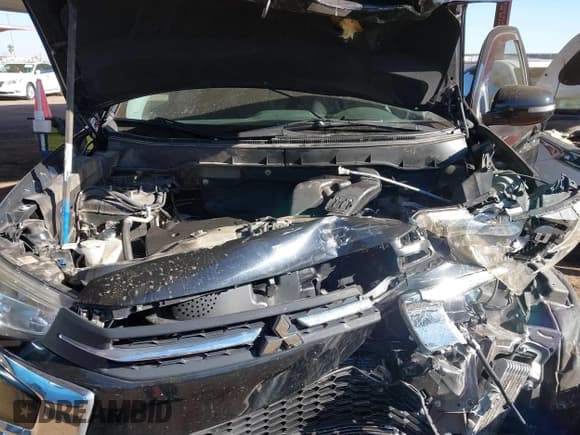 ✅ 2019 Mitsubishi Outlander SE • VIN: JA4AP4AU6KU029744 • Lot: 41010837. Wystawiony na IAAI z przebiegiem 92 189 mil. Bezpłatny archiwum sprzedaży aukcyjnych z USA i szczegółowy raport historii pojazdu na DreamBid. Zdjęcie 10.