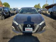 ✅ 2021 Nissan Altima SV • VIN: 1N4BL4DV8MN324910 • Lot: 68433905. Wystawiony na Copart z przebiegiem 77 737 mil. Bezpłatny archiwum sprzedaży aukcyjnych z USA i szczegółowy raport historii pojazdu na DreamBid. Zdjęcie 5.