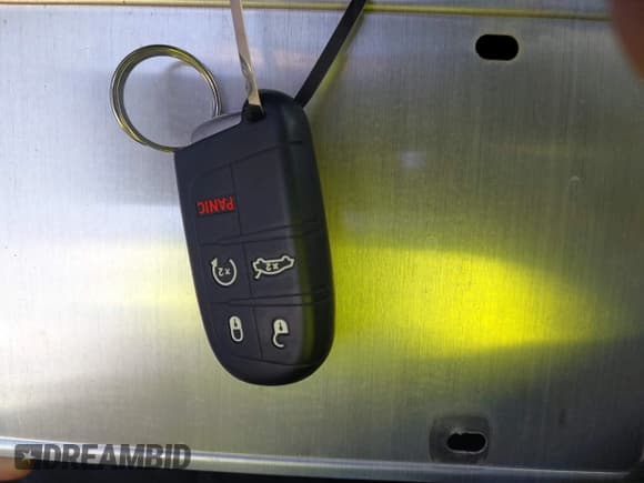 ✅ 2015 Jeep Grand Cherokee Laredo • VIN: 1C4RJEAG5FC957244 • Lot: 43530457. Wystawiony na IAAI z przebiegiem 93 671 mil. Bezpłatny archiwum sprzedaży aukcyjnych z USA i szczegółowy raport historii pojazdu na DreamBid. Zdjęcie 11.