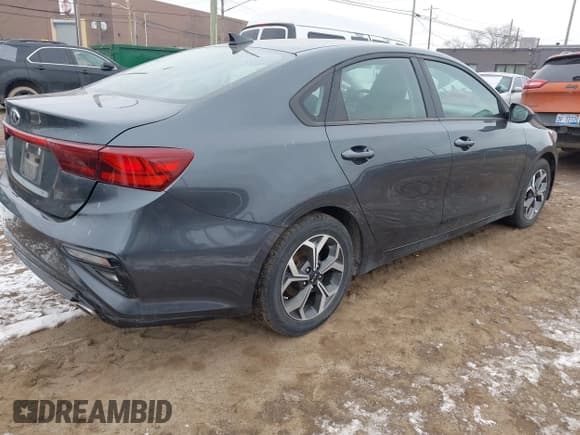 ✅ 2019 Kia Forte LXS • VIN: 3KPF24AD3KE080451 • Lot: 41543510. Listed on IAAI with 42,281 mi. Free auction sales archive from the USA and detailed vehicle history report at DreamBid. Image 4.