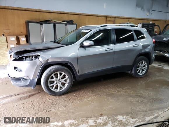✅ 2017 Jeep Cherokee Latitude • VIN: 1C4PJMCS4HW538791 • Lot: 91438235. Listed on Copart with 60,714 mi. Free auction sales archive from the USA and detailed vehicle history report at DreamBid. Image 1.