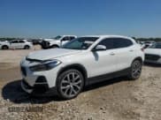 ✅ 2023 BMW X2 sDrive28i • VIN: WBXYH9C00P5V38984 • Lot: 50739725. Wystawiony na Copart z przebiegiem 47 287 mil. Bezpłatny archiwum sprzedaży aukcyjnych z USA i szczegółowy raport historii pojazdu na DreamBid. Zdjęcie 1.