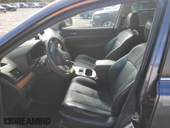 ✅ 2013 Subaru Outback Limited • VIN: 4S4BRDKC1D2291756 • Lot: 85838485. Wystawiony na Copart z przebiegiem 112 485 mil. Bezpłatny archiwum sprzedaży aukcyjnych z USA i szczegółowy raport historii pojazdu na DreamBid. Zdjęcie 7.