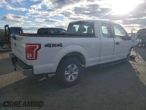 ✅ 2015 Ford F-150 XLT • VIN: 1FTFX1EF5FFC57041 • Lot: 93023205. Listed on Copart with 113,665 mi. Free auction sales archive from the USA and detailed vehicle history report at DreamBid. Image 3.
