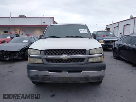 ✅ 2004 Chevrolet Silverado 2500HD LS • VIN: 1GCHC23U64F186697 • Лот: 41851795. Опубликован ранее на IAAI с пробегом 232 715 миль. Бесплатный доступ к архиву аукционных продаж из США и подробный отчёт об истории автомобиля на DreamBid. Изображение 12.