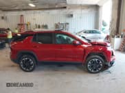 ✅ 2025 Chevrolet Equinox AWD LT • VIN: 3GNAXPEG2SL162773 • Lot: 42633486. Wystawiony na IAAI z przebiegiem 9 758 mil. Bezpłatny archiwum sprzedaży aukcyjnych z USA i szczegółowy raport historii pojazdu na DreamBid. Zdjęcie 13.