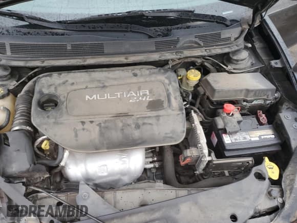 ✅ 2016 Dodge Dart SXT • VIN: 1C3CDFBB4GD762337 • Lot: 86699145. Wystawiony na Copart z przebiegiem 145 213 mil. Bezpłatny archiwum sprzedaży aukcyjnych z USA i szczegółowy raport historii pojazdu na DreamBid. Zdjęcie 11.