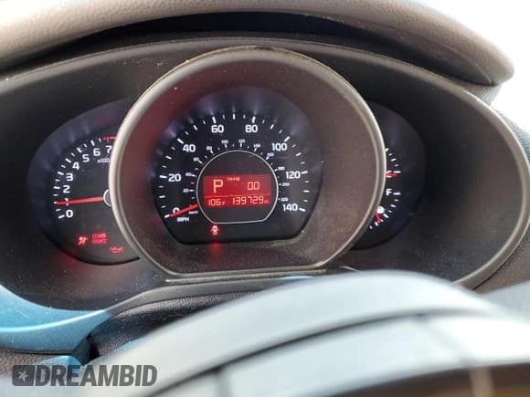 ✅ 2016 Kia Soul • VIN: KNDJN2A29G7400416 • Лот: 68889575. Опубликован ранее на Copart с пробегом 139 729 миль. Бесплатный доступ к архиву аукционных продаж из США и подробный отчёт об истории автомобиля на DreamBid. Изображение 9.