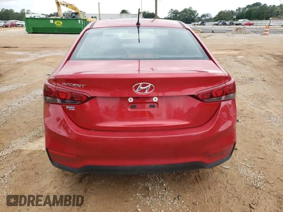 2021 Hyundai Accent SE z VIN 3KPC24A67ME130467, wystawiony jako Copart lot #70614764 z przebiegiem 71 260 mil mil oraz Nie do naprawy • Non repairable. Historia ofert i sprzedaży dostępna na DreamBid. Obrazek 6.