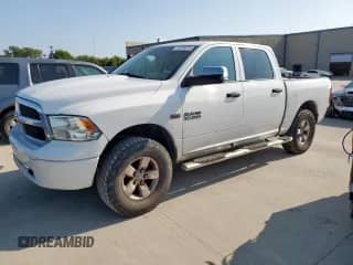 2013 Ram 1500 Express z VIN 1C6RR6KT5DS655893, wystawiony jako Copart lot #72066815 z przebiegiem 306 112 mil mil oraz Szkoda całkowita • Salvage title. Historia ofert i sprzedaży dostępna na DreamBid. Obrazek 1.