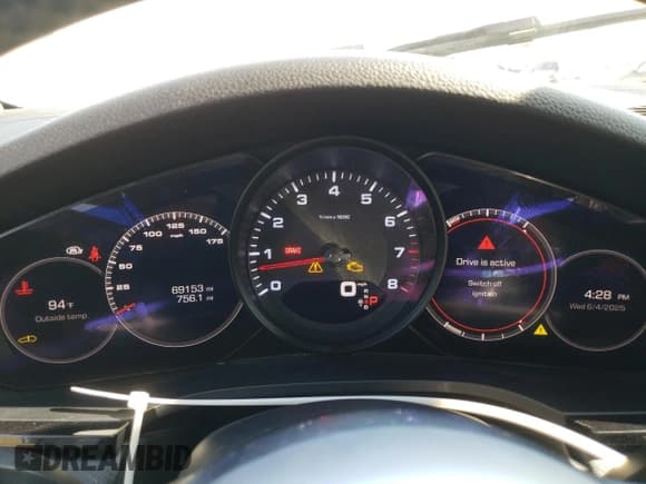 ✅ 2019 Porsche Cayenne • VIN: WP1AA2AY2KDA02103 • Лот: 62549665. Опубликован ранее на Copart с пробегом 69 153 миль. Бесплатный доступ к архиву аукционных продаж из США и подробный отчёт об истории автомобиля на DreamBid. Изображение 9.