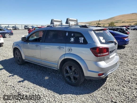 ✅ 2018 Dodge Journey Crossroad • VIN: 3C4PDDGG5JT523709 • Лот: 69033185. Опубликован ранее на Copart с пробегом 110 237 миль. Бесплатный доступ к архиву аукционных продаж из США и подробный отчёт об истории автомобиля на DreamBid. Изображение 2.