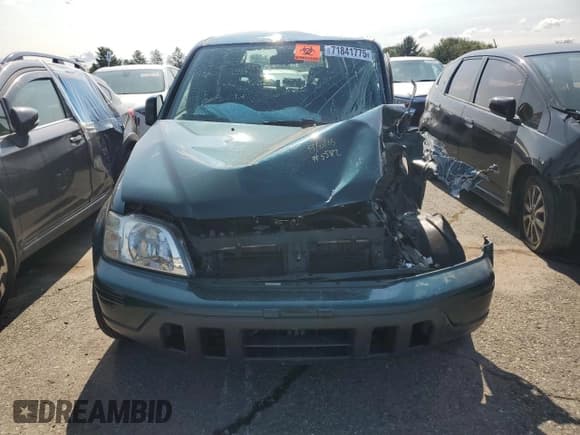 ✅ 2001 Honda CR-V SE • VIN: JHLRD18711S028823 • Lot: 71841775. Wystawiony na Copart z przebiegiem 164 491 mil. Bezpłatny archiwum sprzedaży aukcyjnych z USA i szczegółowy raport historii pojazdu na DreamBid. Zdjęcie 5.