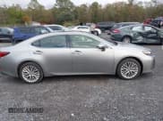 ✅ 2016 Lexus ES 330 • VIN: JTHBK1GG5G2224406 • Lot: 43776927. Listed on IAAI with 71,410 mi. Free auction sales archive from the USA and detailed vehicle history report at DreamBid. Image 13.